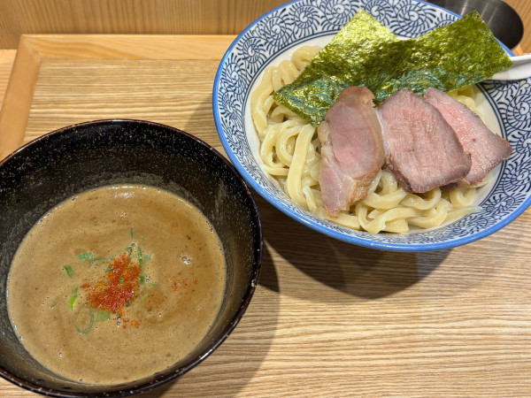「つけ麺大(1200) 熱盛」@麺屋山界の写真