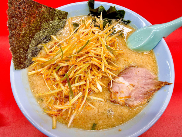「辛ネギ味噌ラーメン（850円）」@ラーメンショップ◯化 つくば店の写真