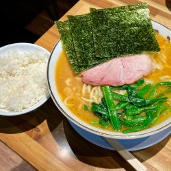 大(1200円)/ライス(200円)