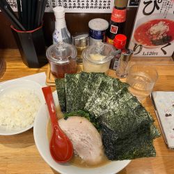 海苔ラーメン硬濃、ライス