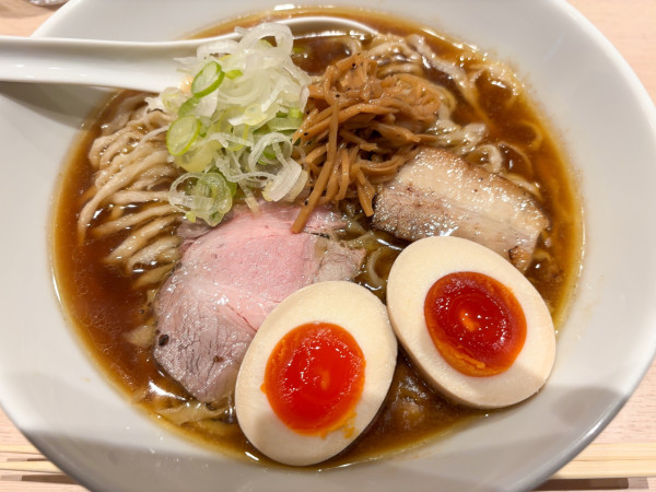 「味玉らーめん」@手打ちあさまの写真