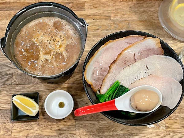 「濃厚鶏白湯つけ麺/レモン」@麺屋時茂の写真