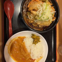 特大かき揚げそば半カレーセット