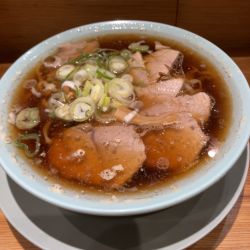 中華そば　950円