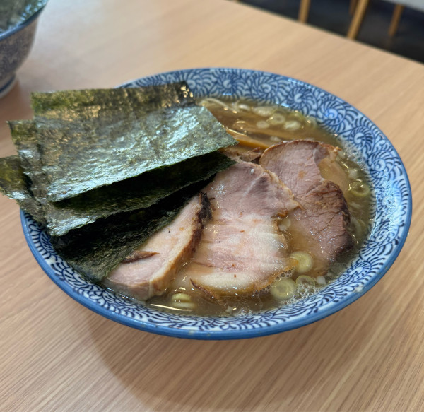 「特製中華そば」@中華そば専門 とんちぼの写真