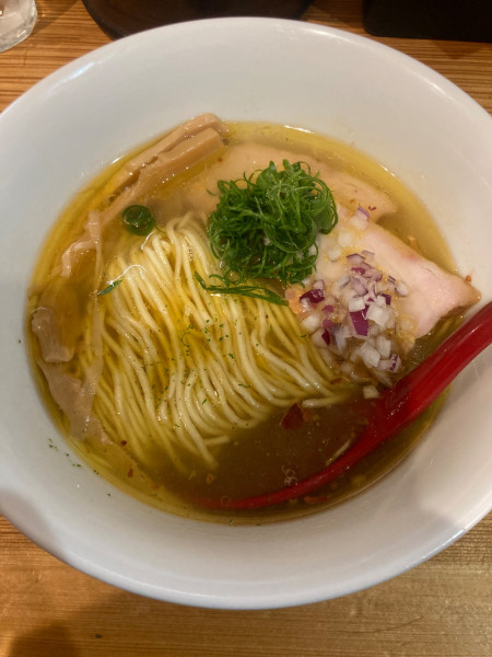 「地鶏塩らぁ麺」@麺FACTORY JAWS 2ndの写真