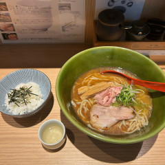 焼きあご塩らー麺 たかはし アトレ川崎店の画像