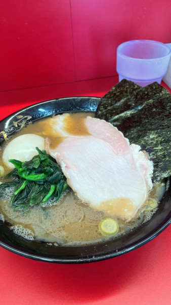 「味玉らーめん並」@横浜家系らーめん かわみ家の写真