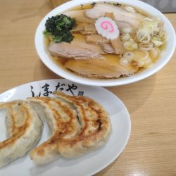 手打ちチャーシューメン＋手作り餃子３個
