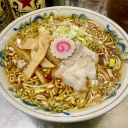 サッポロ赤星２本＋もやしピーマン竹の子皿→ ラーメン 細葱