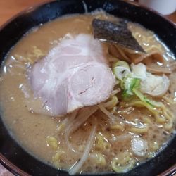 味噌ラーメン大盛り