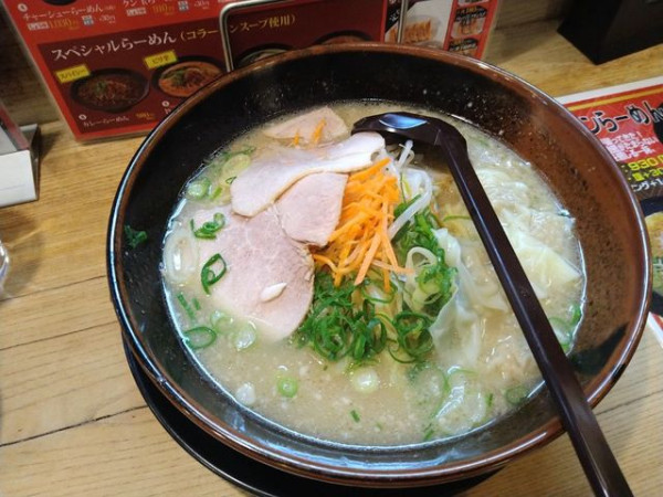 「ワンタンラーメン（塩）」@古潭 アベ地下店の写真