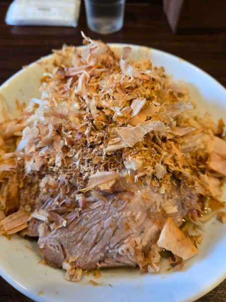 「汁なし(ニンニク)」@ピコピコポンの写真