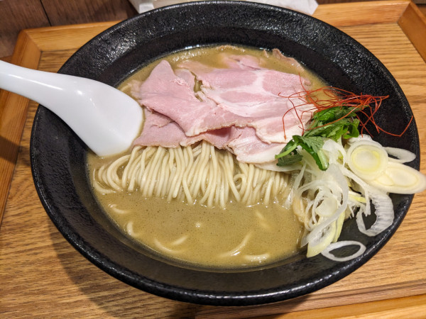 「濃厚あん肝そば」@麺処 にぼし香 菊名店の写真