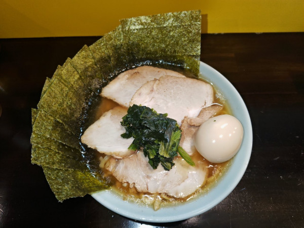 「チャーシューメン+味玉+のり」@家系ラーメン ジェット家の写真