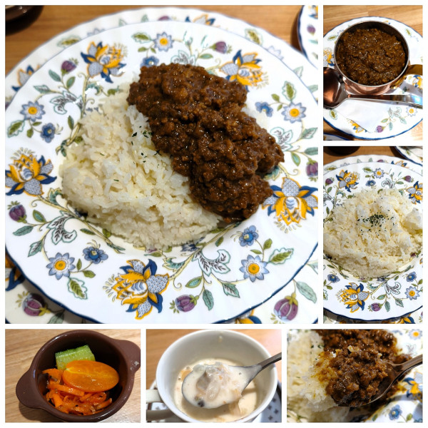 「特製ドライカレー　¥1300」@PePeLe Mokoの写真