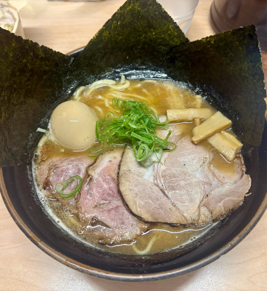 「特製中華そば」@つけ麺誉の写真