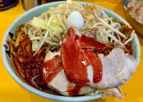 「プチ二郎 辛い奴(超激辛MAX) アブラ過多ブラ(サービス)」@ラーメン二郎 八王子野猿街道店2の写真