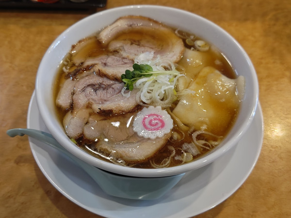 「炙りチャーシューわんたん麺 1300円」@中華そば 雅の写真