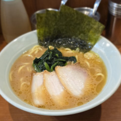 横浜家系ラーメン銀家 伊勢佐木町店の画像