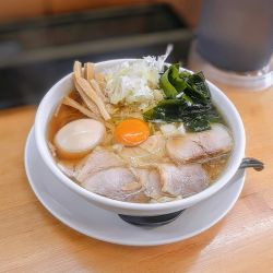 やまちゃんラーメン【朝ラー数量限定】