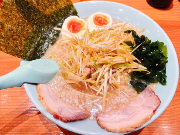 「特製ラーメン」@ラーメンショップ〇化 池袋店の写真
