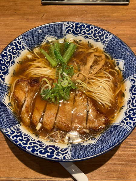 「パーコー麺　醤油」@ハマカゼ拉麺店の写真
