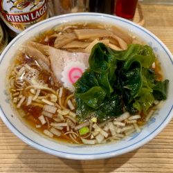 サッポロ赤星+キリンラガー+メンマ皿→ラーメン メンマわかめ