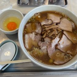 チャーシュー麺（1530）生玉子（90）