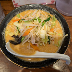 麺飯食堂 新ゆり飯店の画像