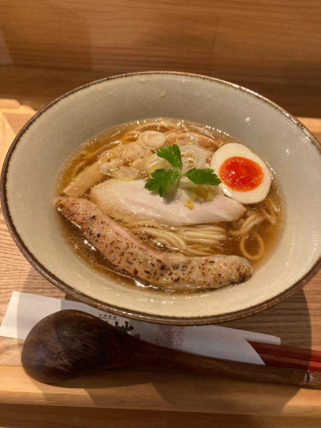 「鶏醤油（６９０円）」@自家製麺 肉スタイル林 神戸六甲道店の写真