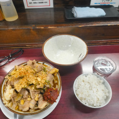 肉めん 肉めし すず気の画像