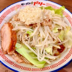 豚ラーメン（930円）