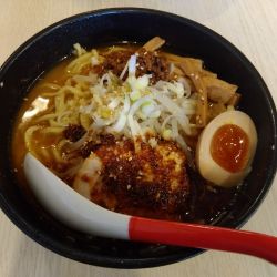 麻辣味噌ラーメン　大盛