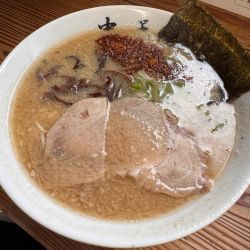 ラーメン　750円