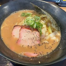 濃厚醤油らーめん