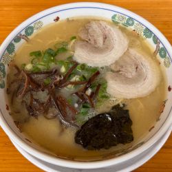 ラーメン　800円