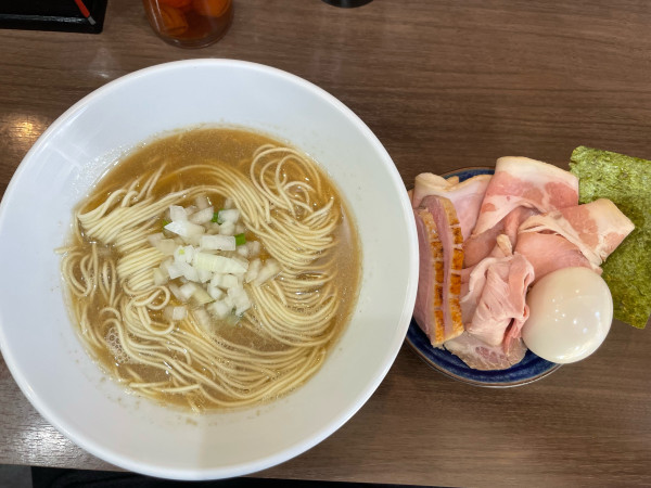 「特製煮干ソバ(¥1,450)」@Noodle&Spice curry 今日の1番の写真