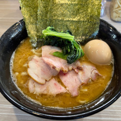 横浜家系ラーメン こうの画像