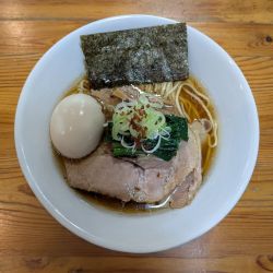［限定］鶏と豚の香味醤油らーめん