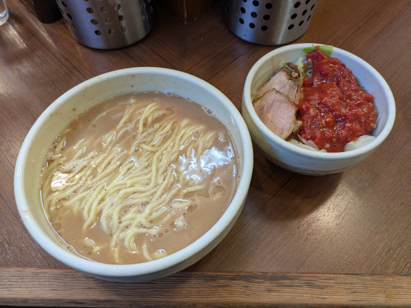 「らーめん＋トマベジ　1100円」@麺処 一笑の写真