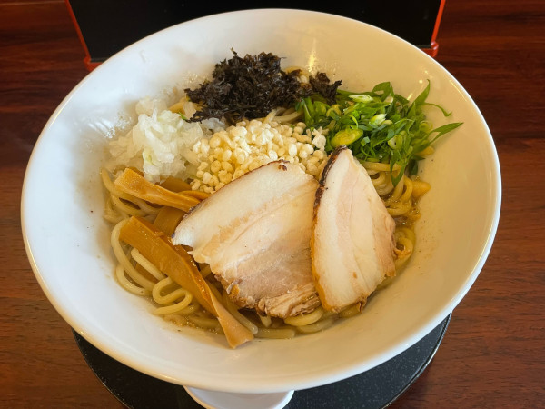 「背脂煮干し汁なし¥1,000 背脂増し¥150」@麺や あさひやの写真