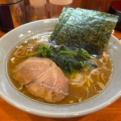 横浜家系らーめん 志の写真