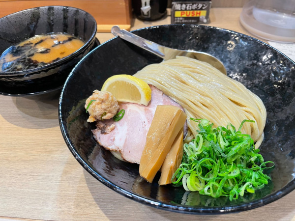 「濃厚鶏つけ麺（期間限定）」@つけめんTETSU 調布店の写真