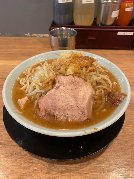 「ラーメン300g」@俺の生きる道 上野店の写真