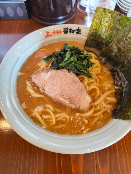 「ラーメン（全て普通）（中盛）」@横浜らーめん田村家 高崎店の写真