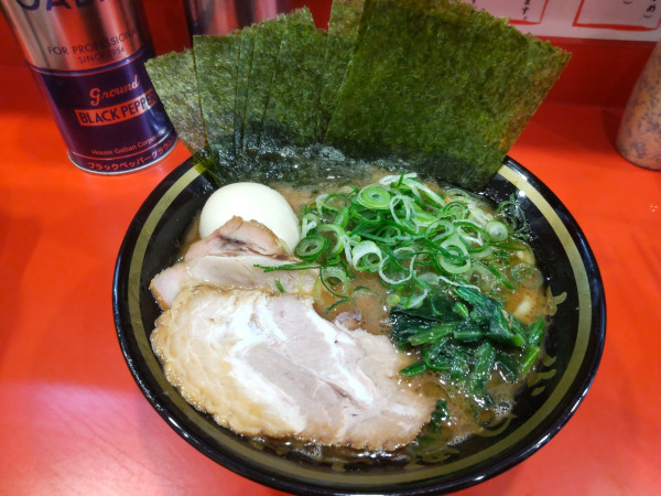「のり玉ラーメン」@横濱家系ラーメン 九代目野中家の写真