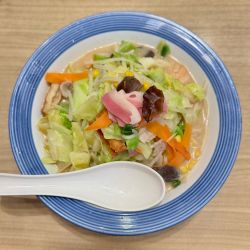 野菜たっぷりちゃんぽん（990円）