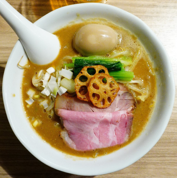 「【期間限定】ベジ味噌＋半熟煮卵＋生ビール」@麺や 豊の写真