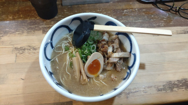 「肉らーめん」@麺鮮醤油房 周平の写真
